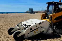 Beach cleaner Beach cleaner